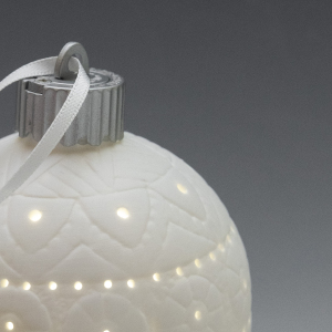 Набор фарфоровых светящихся елочных шаров "White Christmas" 9шт